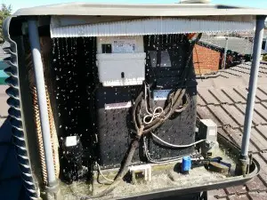 Evaporative air conditioner service