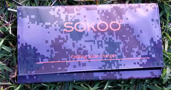 camo Solar USB charger sooko
