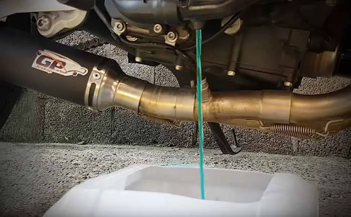 how to do a mt07 coolant flush change