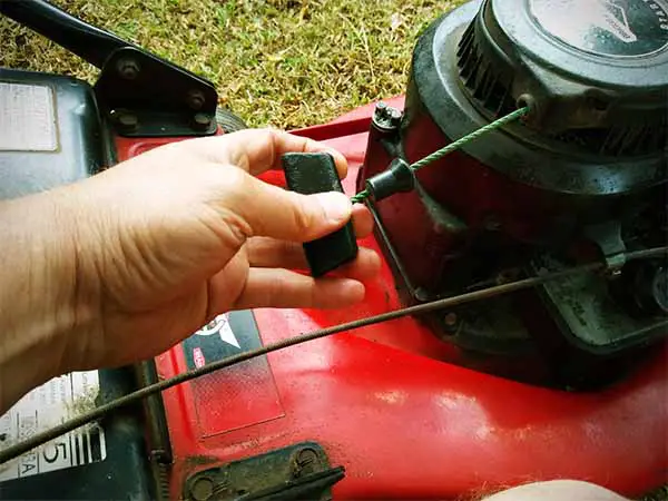 How to fix a lawn mower that won't start