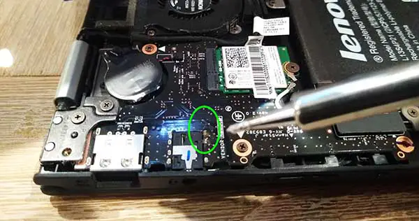 Lenovo laptop speakers not working but headphones are repair