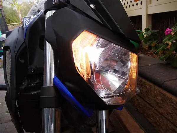 Full electrical check of the motorcycle head lights