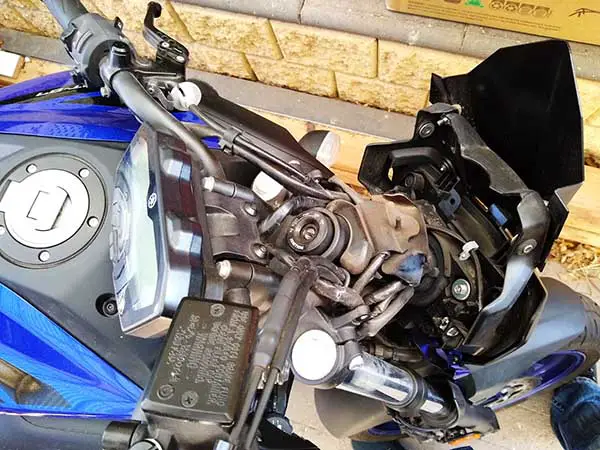 Yamaha MT07 headlamp removal for LED upgrade