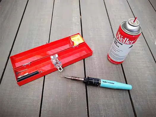 Portable gas soldering iron weller