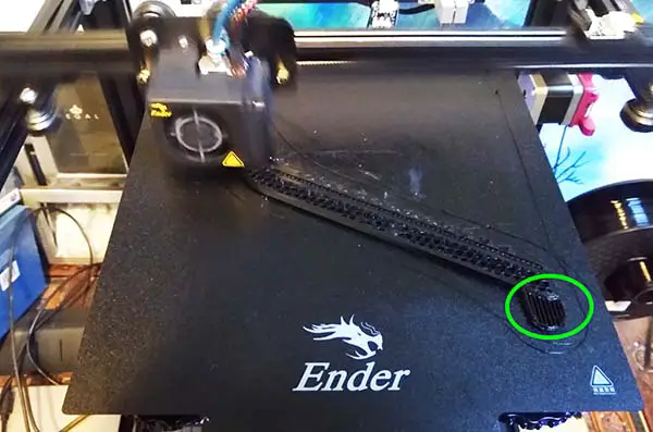 3d print doesn't stick to the print bed