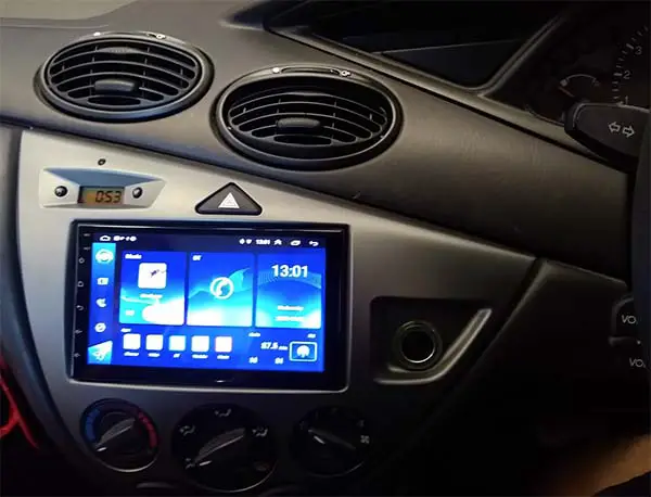 Ford Focus 7-inch Android 12 2G 32G head unit install procedure